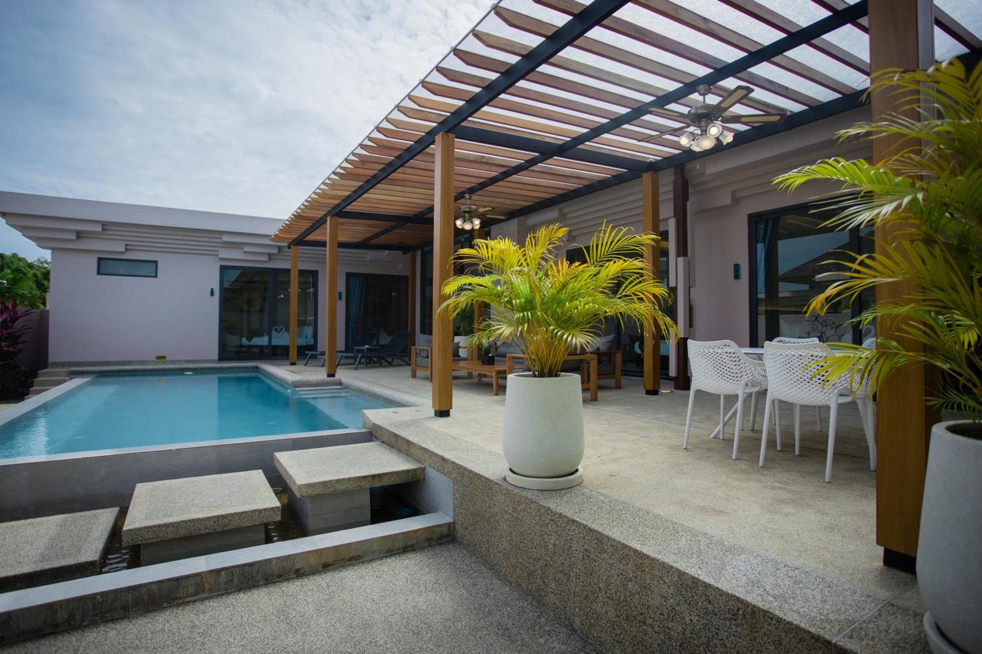 Gold Chariot Pool Villa, Phuket - Sha Plus Certified Bang Tao Beach  Habitación foto