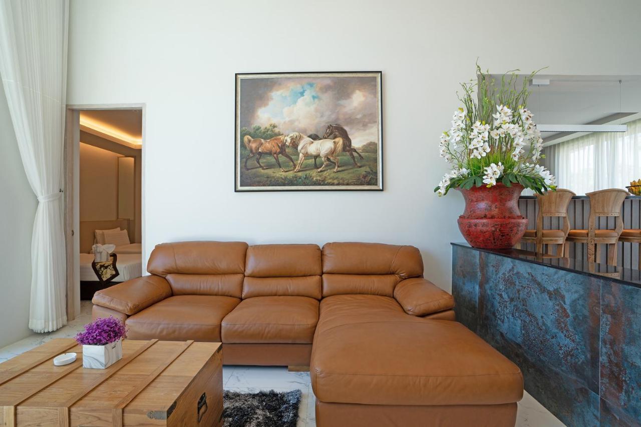 Gold Chariot Pool Villa, Phuket - Sha Plus Certified Bang Tao Beach  Exterior foto